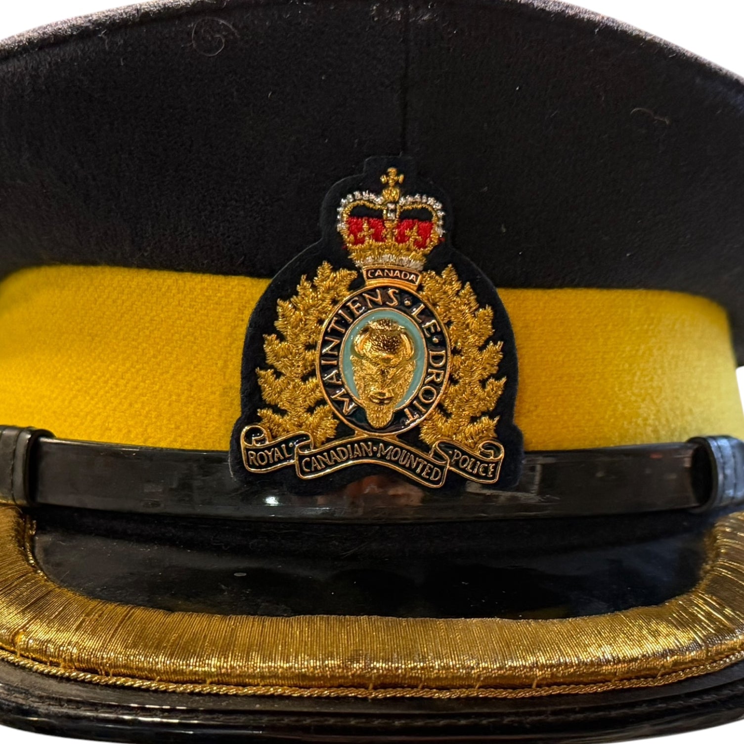 RCMP Officers Peaked Cap with Badge – Marway Militaria Inc & Winnipeg ...
