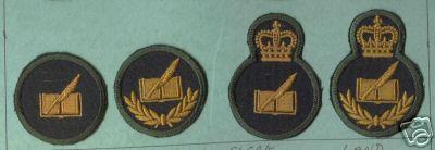 Canadian Army Trade Badge, Finance Clerk