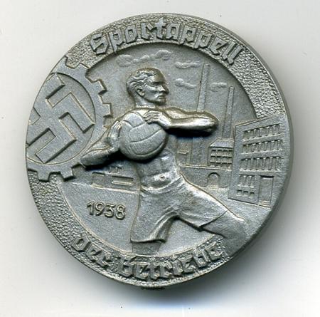 German TINNIE  RAD Sports, gray plastic, 1938