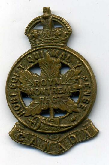 WW2 ROYAL MONTREAL REGIMENT CAP BADGE