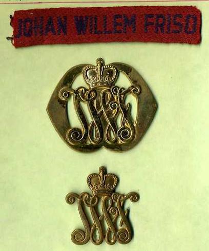 Dutch Army: Infantry Regiment Cap Badge Set (lot of 3)