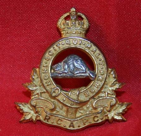 Royal Canadian Army Pay Corps Officer's Collar Badge