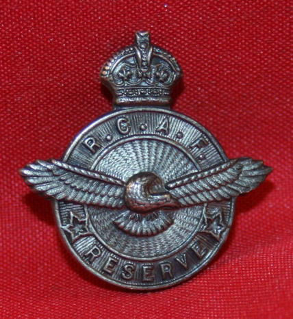 WW2 RCAF RESERVE Vetrans pin Silver (BIRKS maker)
