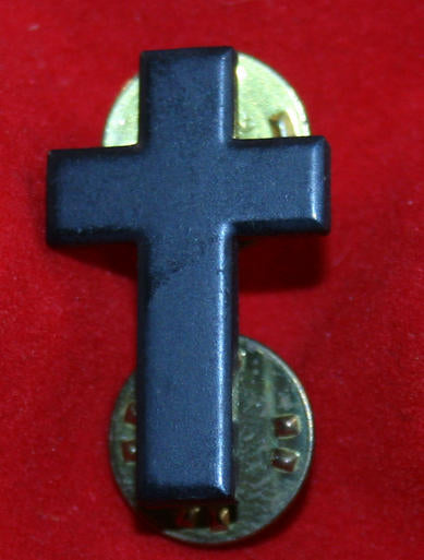 US Officers Collar Badge:Christian Chaplain - Subdued