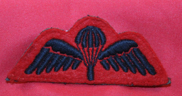British: Parachute Qualified Wing (lot of 2)