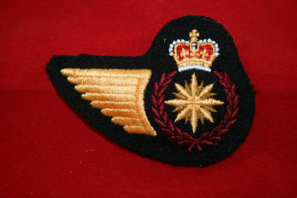 RCAF CAF Half Wing Trade Badge: Intelligence Operator