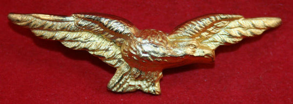 WW2 era RCAF/RAF Flying Eagle Cap Badge