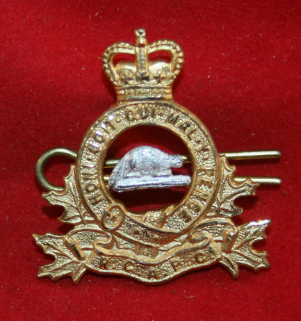 Royal Canadian Army Pay Corp Officer's Collar Badge