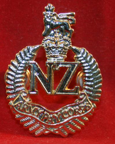 New Zealand: Army Pay Corps Cap Badge