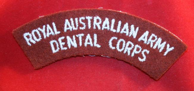 Australian: Royal Australian Army Dental Corps Cloth Shoulder Title