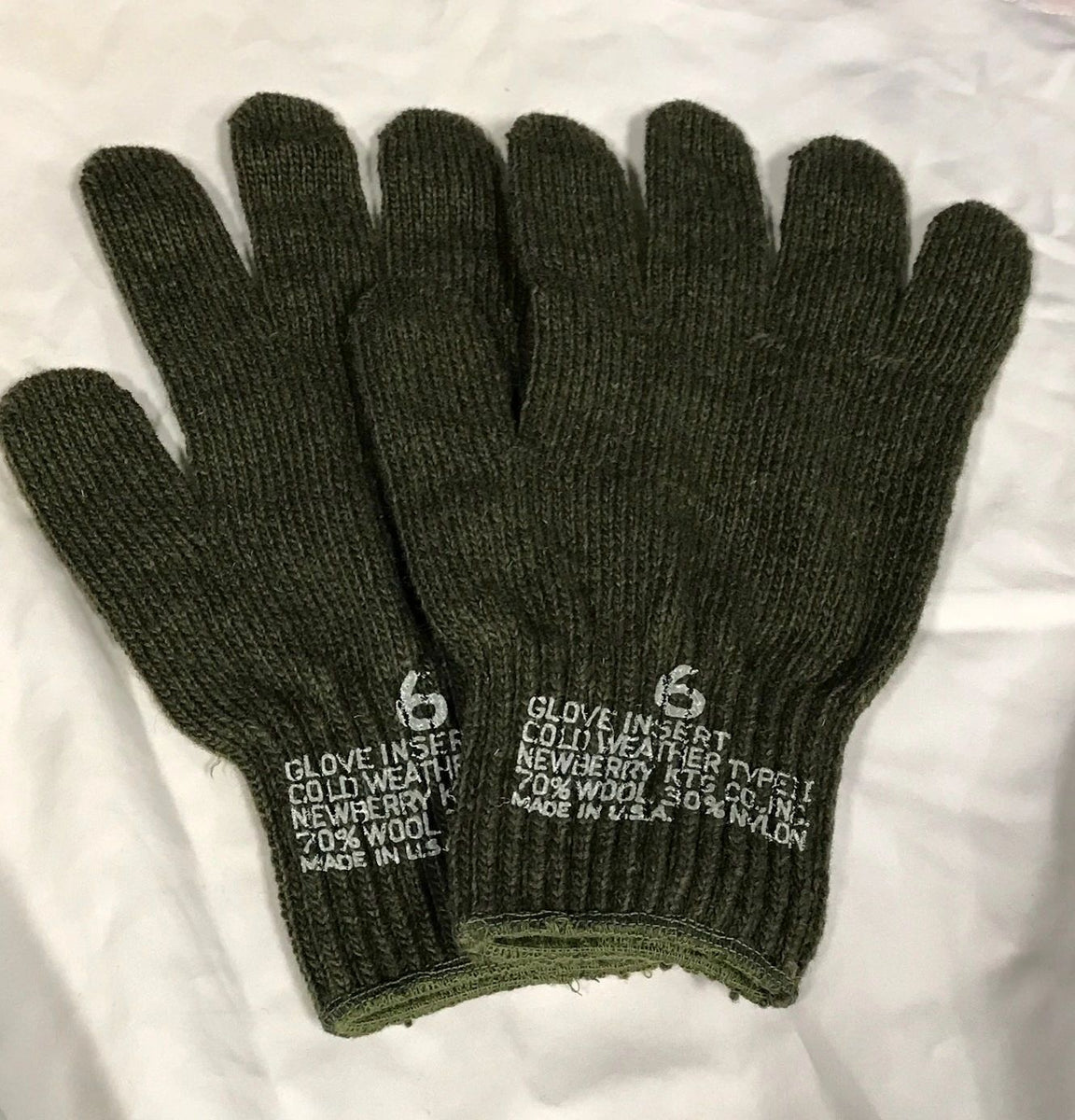 Army Surplus Gloves / Mittens Marway Militaria Inc & Winnipeg Army