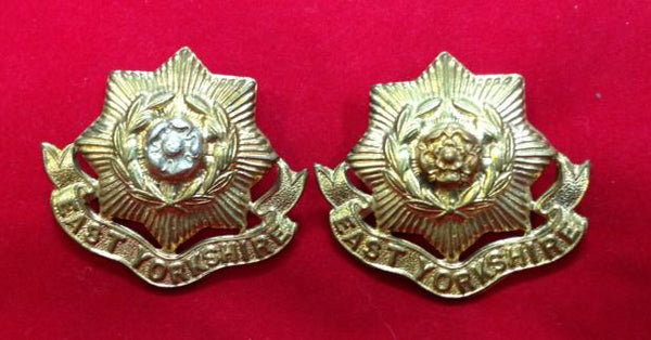 British Army: East Yorkshire Regiment Cap Badge (Lot of 2)