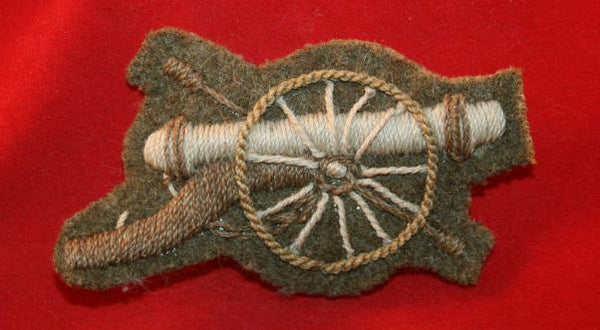 Canadian / British Army: Master Gunner Cloth Trade Badge