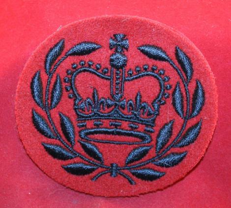 Canadian Army: Warrant Officer, Second Class, Cloth Trade Badge - QOR