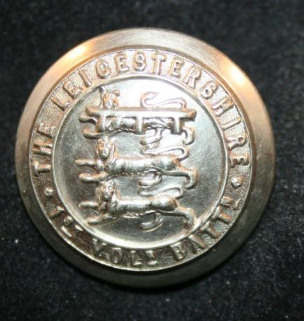 1ST VOLN. BATTN. THE LEICESTERSHIRE Uniform Button