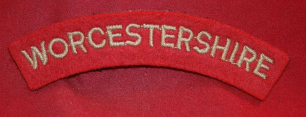 British Army: WORCESTERSHIRE REGIMENT Cloth Shoulder Flash