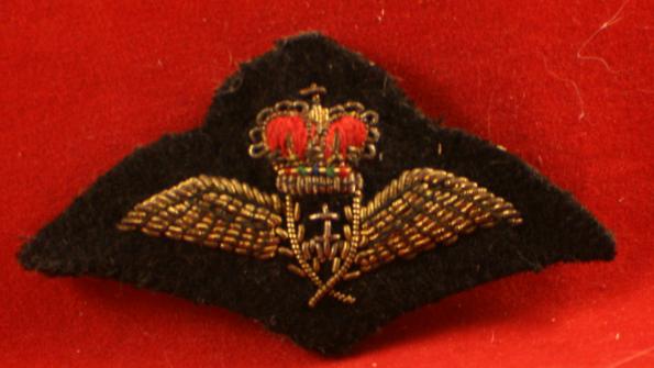 Royal Canadian Naval Air Service, PILOT'S Wing. Mess dress.