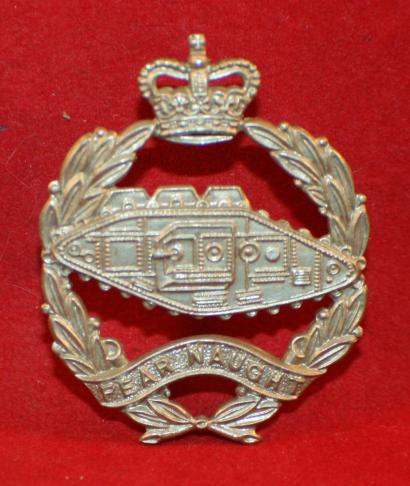 British, RAC Royal Armoured Corps, Cap Badge (Tank Design)