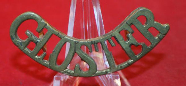 British Army: Glostershire Regiment Shoulder Title Badge GLOSTER