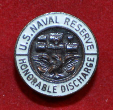 WW2 era, US Naval Reserve Honourable Discharge Pin / Badge
