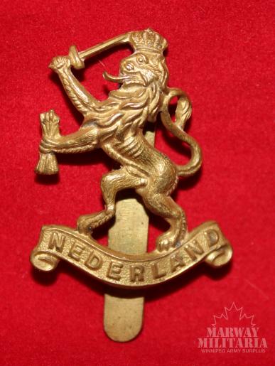 WW2 Free Netherlands Army Cap Badge